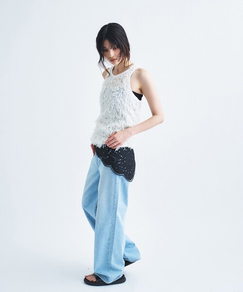CODE A（コードエー）の「IRONING｜feather tulle tank（タンクトップ・レディース・オフホワイト・00）」の5枚目の写真