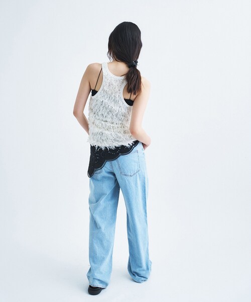 CODE A（コードエー）の「IRONING｜feather tulle tank（タンクトップ・レディース・オフホワイト・00）」の6枚目の写真