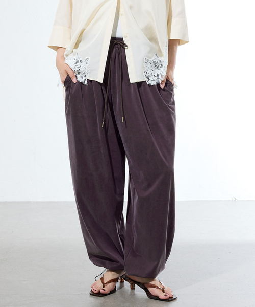 IENA(イエナ)の「《一部店舗限定》フィブリルジャージードロストイージーパンツ(その他パンツ・レディース・ブラウン/ブラック・36/38)」の13枚目の写真