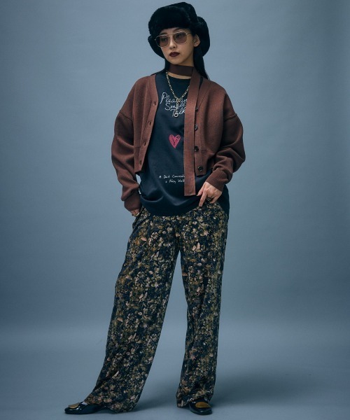 GEVS.(ジェイヴィス)の「【セットアップ対応】ベロアフラワープリントリラックスパンツ<大きいサイズ有>GEVS.(その他パンツ・レディース・グリーン系/ブラウン系・5L/4L/3L/LL/L/M)」の17枚目の写真