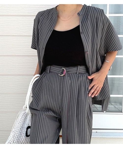 Q(キュー)の「ピンストライプDカンベルトパンツ(その他パンツ・レディース・グレー系/ネイビー系・MEDIUM)」の19枚目の写真