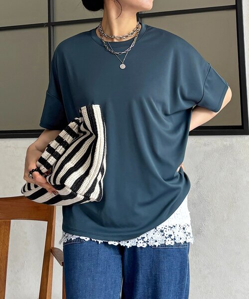 un dix cors(アンディコール)の「スムースバックロゴプルオーバー(Tシャツ/カットソー・レディース・モカ/ブルー/ブラック/アイボリー・FREE)」の4枚目の写真