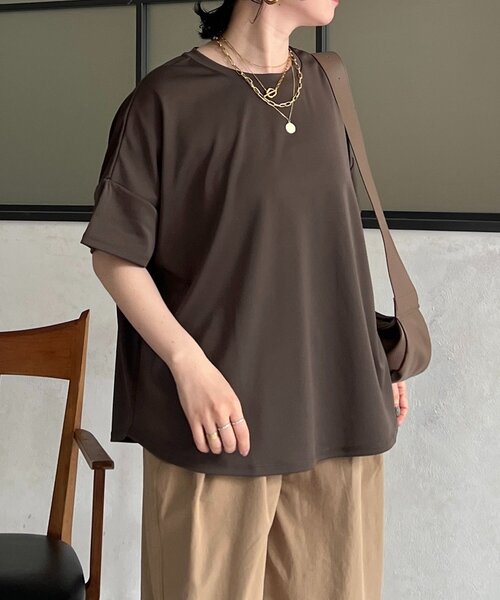 un dix cors(アンディコール)の「スムースバックロゴプルオーバー(Tシャツ/カットソー・レディース・モカ/ブルー/ブラック/アイボリー・FREE)」の6枚目の写真