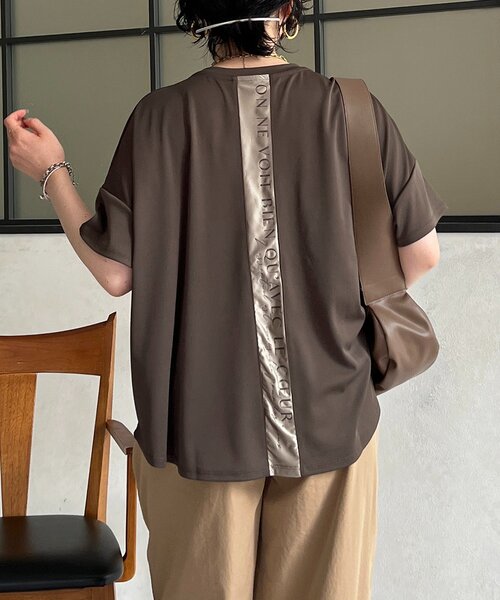 un dix cors(アンディコール)の「スムースバックロゴプルオーバー(Tシャツ/カットソー・レディース・モカ/ブルー/ブラック/アイボリー・FREE)」の9枚目の写真