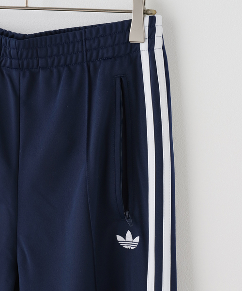 adidas Originals(アディダスオリジナルス)の「adidas originals / アディダス オリジナルス FIREBIRD LOOSE TRACK PANTS(その他パンツ・レディース・ネイビー・MEDIUM)」の5枚目の写真