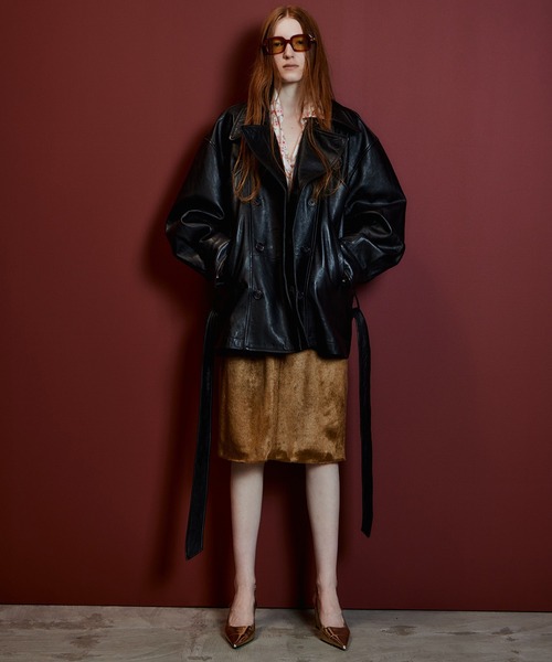 MAISON SPECIAL（メゾンスペシャル）の「【2026Autumn PRE-ORDER】Leather Short Trench Coat/レザーショートトレンチコート（トレンチコート・レディース・ブラウン/ブラック・FREE）」の4枚目の写真