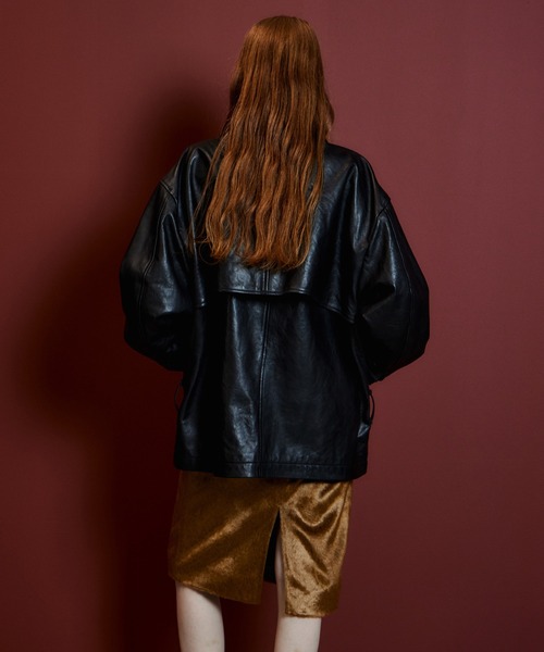 MAISON SPECIAL（メゾンスペシャル）の「【2026Autumn PRE-ORDER】Leather Short Trench Coat/レザーショートトレンチコート（トレンチコート・レディース・ブラウン/ブラック・FREE）」の8枚目の写真