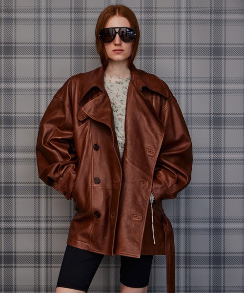 MAISON SPECIAL（メゾンスペシャル）の「【2026Autumn PRE-ORDER】Leather Short Trench Coat/レザーショートトレンチコート（トレンチコート・レディース・ブラウン/ブラック・FREE）」の9枚目の写真