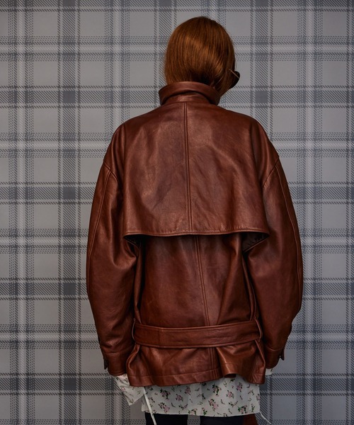 MAISON SPECIAL（メゾンスペシャル）の「【2026Autumn PRE-ORDER】Leather Short Trench Coat/レザーショートトレンチコート（トレンチコート・レディース・ブラウン/ブラック・FREE）」の14枚目の写真