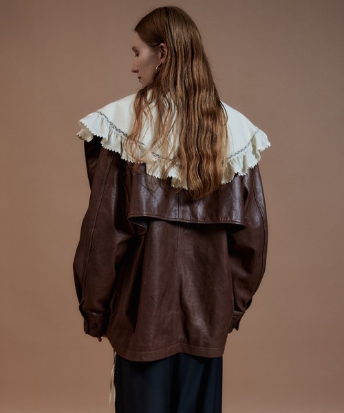 MAISON SPECIAL（メゾンスペシャル）の「【2026Autumn PRE-ORDER】Leather Short Trench Coat/レザーショートトレンチコート（トレンチコート・レディース・ブラウン/ブラック・FREE）」の17枚目の写真