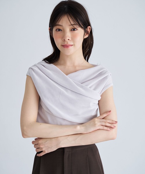 NOELA(ノエラ)の「ベロアオフショルカットソー(Tシャツ/カットソー・レディース・ブラウン/オフホワイト/ラベンダー・フリー)」の11枚目の写真