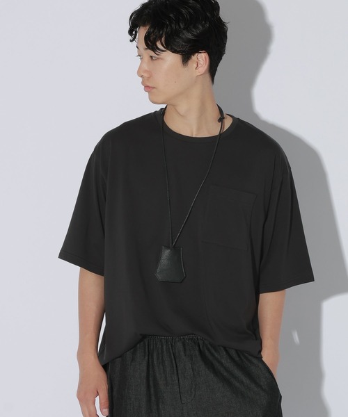 LAKOLE(ラコレ)の「<接触冷感>シックク-ルポケT / 1045105(Tシャツ/カットソー・メンズ・セージグリーン/ネイビー/ホワイト/ブラック・LARGE/MEDIUM)」の2枚目の写真