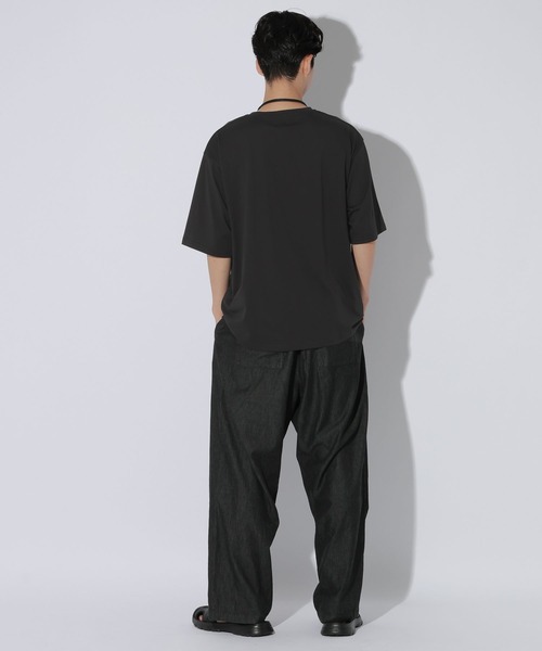 LAKOLE(ラコレ)の「<接触冷感>シックク-ルポケT / 1045105(Tシャツ/カットソー・メンズ・セージグリーン/ネイビー/ホワイト/ブラック・LARGE/MEDIUM)」の15枚目の写真