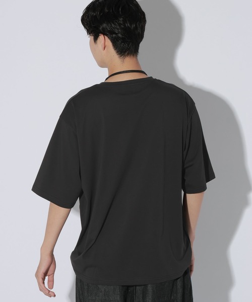 LAKOLE(ラコレ)の「<接触冷感>シックク-ルポケT / 1045105(Tシャツ/カットソー・メンズ・セージグリーン/ネイビー/ホワイト/ブラック・LARGE/MEDIUM)」の18枚目の写真