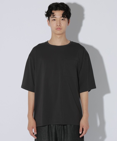LAKOLE(ラコレ)の「<接触冷感>シックク-ルポケT / 1045105(Tシャツ/カットソー・メンズ・セージグリーン/ネイビー/ホワイト/ブラック・LARGE/MEDIUM)」の21枚目の写真