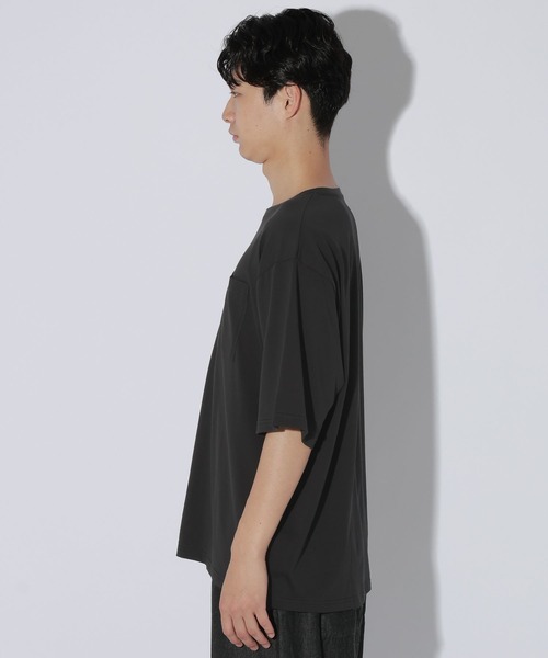 LAKOLE(ラコレ)の「<接触冷感>シックク-ルポケT / 1045105(Tシャツ/カットソー・メンズ・セージグリーン/ネイビー/ホワイト/ブラック・LARGE/MEDIUM)」の22枚目の写真