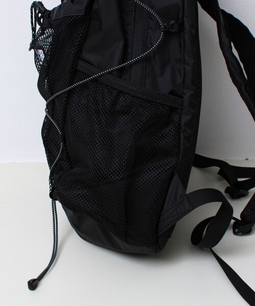 karrimor(カリマー)の「【WEB限定】【karrimor/カリマー】grab pack 20 ナイロン/バックパック/ユニセックス/20L(バックパック/リュック・メンズ・ブラック・FREE)」の5枚目の写真