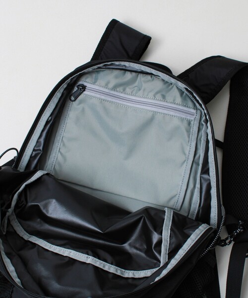 karrimor(カリマー)の「【WEB限定】【karrimor/カリマー】grab pack 20 ナイロン/バックパック/ユニセックス/20L(バックパック/リュック・メンズ・ブラック・FREE)」の6枚目の写真