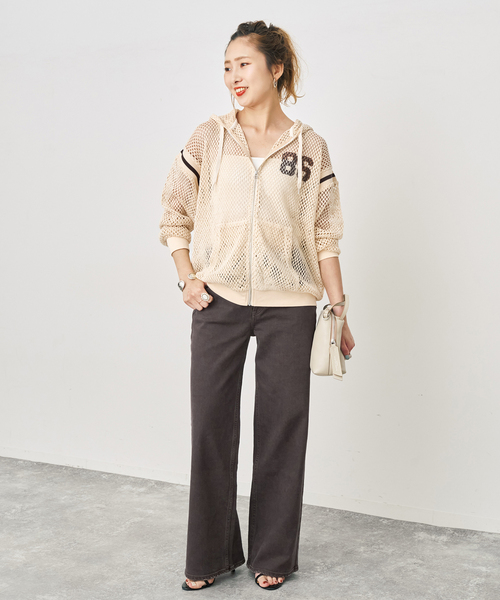 Spick & Span(スピックアンドスパン)の「《別注 / 》athletic wear MASON メッシュパーカー*(パーカー・レディース・アイボリー/ブラウン・FREE)」の12枚目の写真