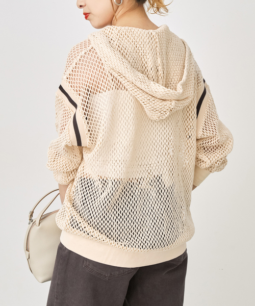 Spick & Span(スピックアンドスパン)の「《別注 / 》athletic wear MASON メッシュパーカー*(パーカー・レディース・アイボリー/ブラウン・FREE)」の17枚目の写真