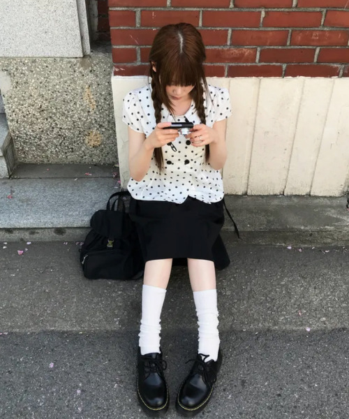VIVID LADY(ビビッドレディー)の「ドット柄 ダブルボタン 半袖カラーブラウス(シャツ/ブラウス・レディース・アイボリー・FREE)」の10枚目の写真