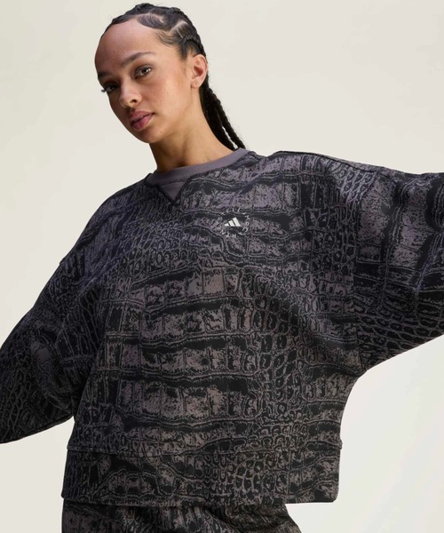 adidas by Stella McCartney(アディダスバイステラマッカートニー)の「adidas by Stella McCartney ルーズスウェットシャツ プリント / トレーナー / アディダス adidas(スウェット・レディース・ブラック・X-SMALL/X-LARGE/MEDIUM/SMALL/LARGE/XX-LARGE)」の4枚目の写真