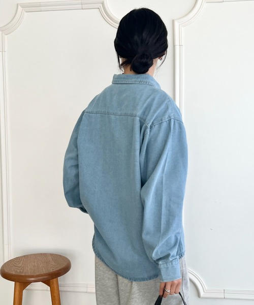 wears(ウェアーズ)の「【2サイズ展開】デニムシャツ ダブルポケット長袖シャツ(シャツ/ブラウス・レディース・ライトブルー/ブルー・M/L)」の17枚目の写真