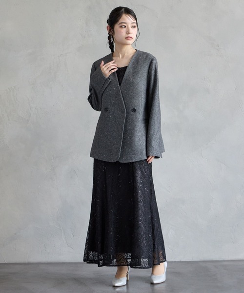 AIMER(エメ)の「ストーン付きラメツイードダブルブレストノーカラージャケット(ノーカラージャケット・レディース・グレー/ブラウン・MEDIUM)」の13枚目の写真
