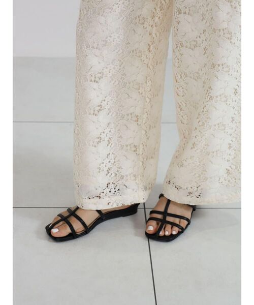 FIKA.（フィーカ）の「Brushed floral lace pants（その他パンツ・レディース・ブラック/オフホワイト・MEDIUM）」の12枚目の写真