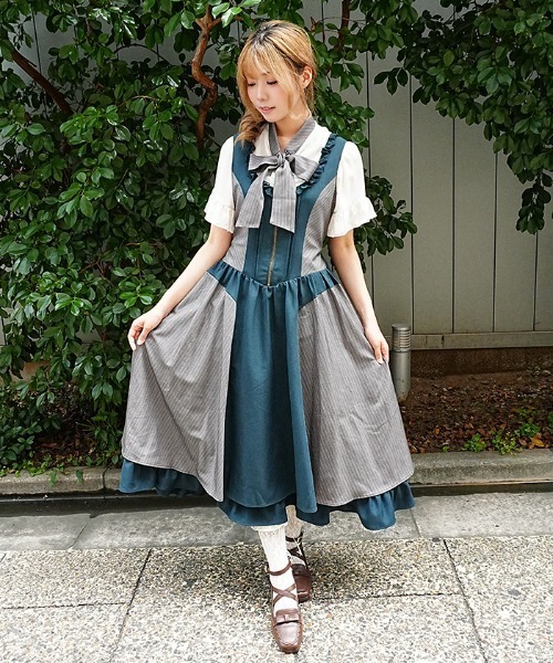 axes femme POETIQUE(アクシーズファムポエティック)の「バイカラーストライプJSK(ワンピース・レディース・ネイビー/グリーン・MEDIUM)」の14枚目の写真