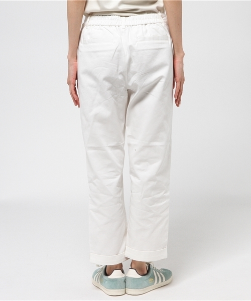 E hyphen world gallery（イーハイフンワールドギャラリー）の「Cツイルトラウザーパンツ（チノパンツ・レディース・ダークネイビー/カーキ/オフホワイト・SMALL/MEDIUM）」の10枚目の写真