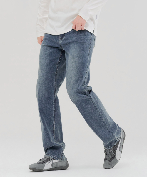 CHASECULT(チェイスカルト)の「メンズ Mトーン ストレートデニム-FERK2314B0N(デニムパンツ・メンズ・ブルー・70/82/86/92/76)」の5枚目の写真