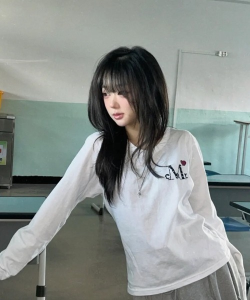 MUCENT（ムセント）の「【日本未発売/WEB限定】MUCENT(ムセント)/ラブリッツ ミニ ハート ロゴ 長袖 Tシャツ ロンT/LOVRITS MINI HEART LOGO LONG SLEEVE T（Tシャツ/カットソー・レディース・ブラック/ホワイト・FREE）」の15枚目の写真