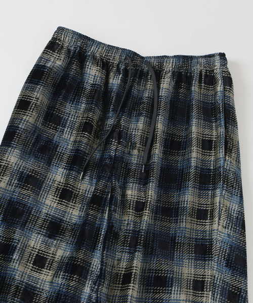 EDIFICE(エディフィス)の「Hedie.+Velvet Pants(スラックス・メンズ・ブラック・2/3)」の5枚目の写真