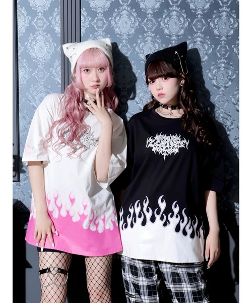 NOEMIE（ノエミー）の「ファイヤープリントユニセックスTシャツ（Tシャツ/カットソー・レディース・ピンク/ブラック/ブルー・M）」の4枚目の写真