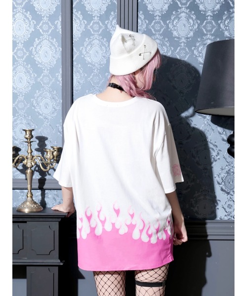 NOEMIE（ノエミー）の「ファイヤープリントユニセックスTシャツ（Tシャツ/カットソー・レディース・ピンク/ブラック/ブルー・M）」の6枚目の写真