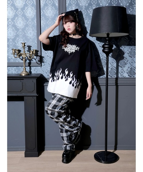 NOEMIE（ノエミー）の「ファイヤープリントユニセックスTシャツ（Tシャツ/カットソー・レディース・ピンク/ブラック/ブルー・M）」の13枚目の写真