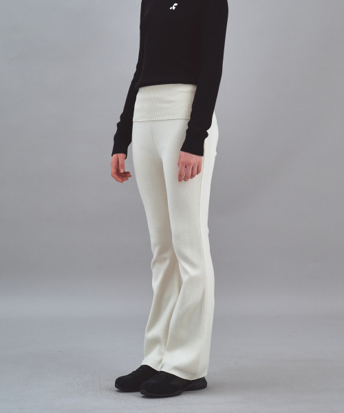 Rest&Recreation(レストアンドレクリエーション)の「KNIT FLARE PANTS - IVORY(その他パンツ・メンズ・その他・SMALL/MEDIUM)」の3枚目の写真