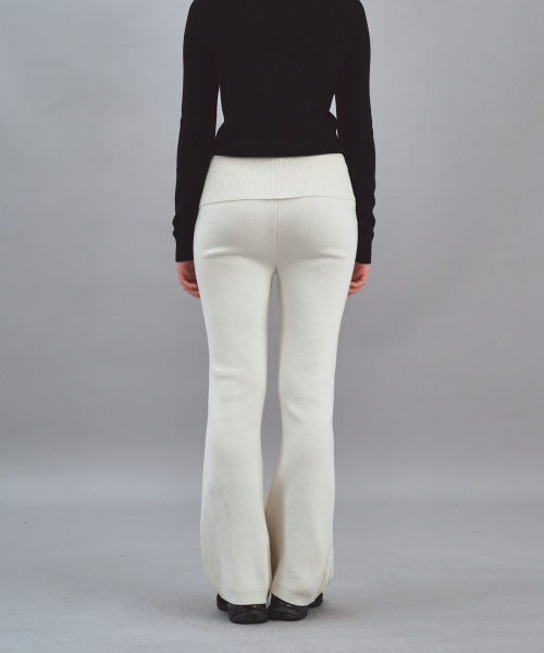 Rest&Recreation(レストアンドレクリエーション)の「KNIT FLARE PANTS - IVORY(その他パンツ・メンズ・その他・SMALL/MEDIUM)」の4枚目の写真