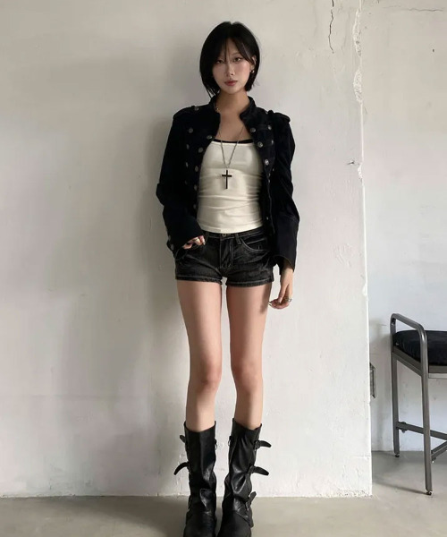 VIVID LADY（ビビッドレディー）の「ショート ナポレオン デニムジャケット（デニムジャケット・レディース・ブルー/ブラック・FREE）」の9枚目の写真
