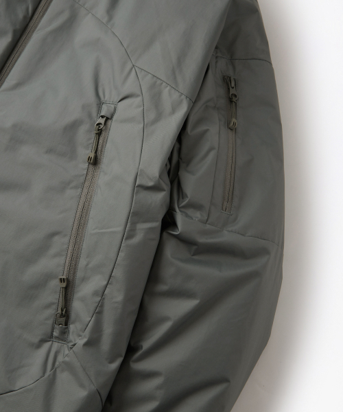 OUTSTANDING(アウトスタンディング)の「TORAY PRIMALOFT PCU JACKET_GRAY(ダウンジャケット/コート・メンズ・その他・SMALL/MEDIUM/LARGE)」の7枚目の写真