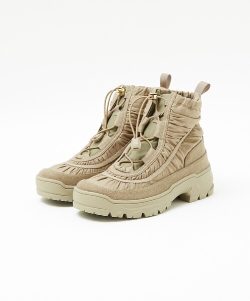 Au BANNISTER（オゥバニスター）の「【Vibramソール搭載】スノーブーツ（ブーツ・レディース・グレイッシュベージュ/ブラック・S/M/L）」の2枚目の写真