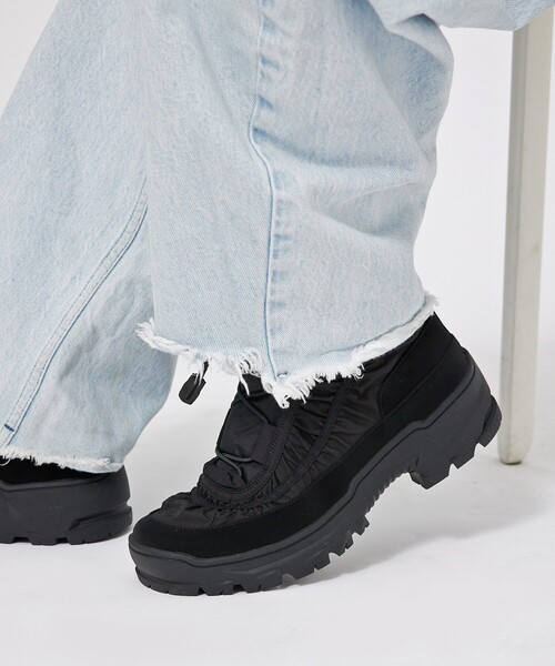 Au BANNISTER（オゥバニスター）の「【Vibramソール搭載】スノーブーツ（ブーツ・レディース・グレイッシュベージュ/ブラック・S/M/L）」の7枚目の写真