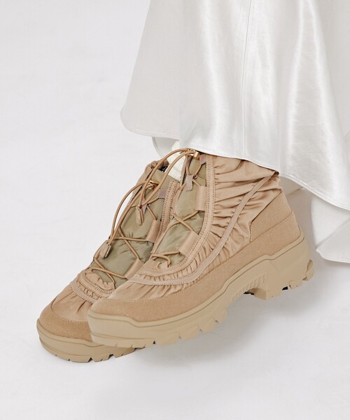 Au BANNISTER（オゥバニスター）の「【Vibramソール搭載】スノーブーツ（ブーツ・レディース・グレイッシュベージュ/ブラック・S/M/L）」の19枚目の写真
