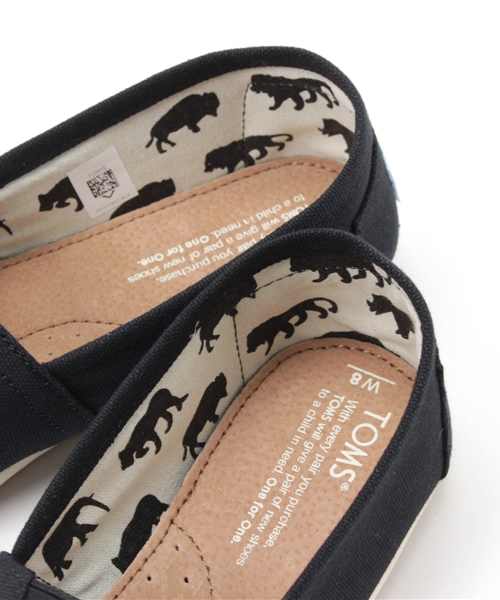 TOMS（トムス）の「【TOMS】（トムス）Classics  Canvas　クラシックキャンバス スリッポン（スリッポン・レディース・ブラック/ネイビー/レッド・25/23/24.5/24/23.5/22.5/22/25.5）」の9枚目の写真