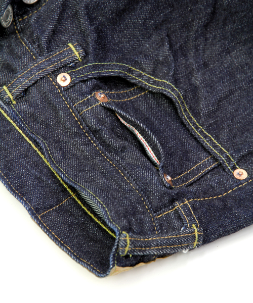 BEAMS PLUS（ビームスプラス）の「DUBBLEWORKS / セルビッチデニムジーンズ（ワンウォッシュ）（デニムパンツ・メンズ・インディゴブルー・28inch/30inch/32inch/34inch/31inch/36inch/29inch/33inch/38inch）」の4枚目の写真