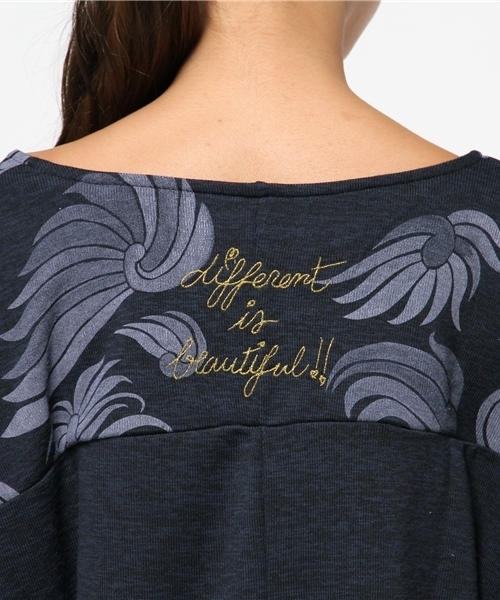 Desigual（デシグアル）の「「Desigual/デシグアル」Tシャツ（Tシャツ/カットソー・レディース・ブルー・SMALL/LARGE/MEDIUM）」の6枚目の写真