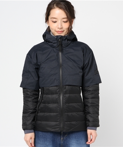 Sport Performance（スポーツパフォーマンス）の「W adidas