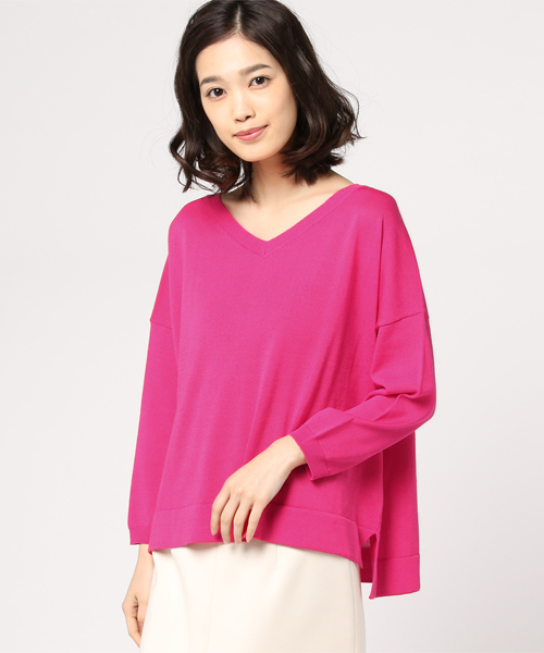 HELIOPOLE（エリオポール）の「横広Vネックプルオーバー（ニット/セーター・レディース・ベージュ/ネイビー/サックスブルー/ピンクベージュ・38）」の14枚目の写真