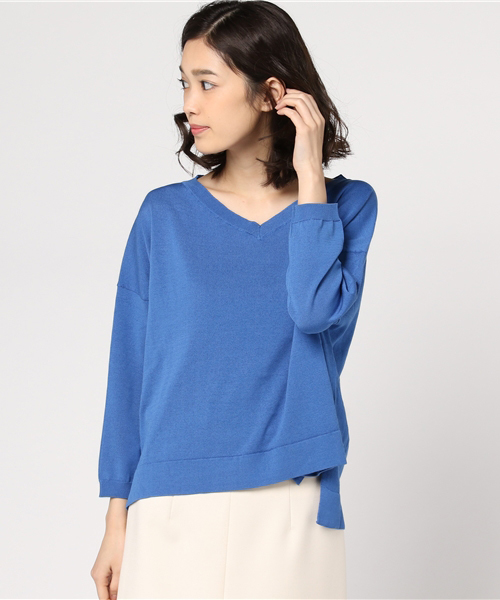 HELIOPOLE（エリオポール）の「横広Vネックプルオーバー（ニット/セーター・レディース・ベージュ/ネイビー/サックスブルー/ピンクベージュ・38）」の18枚目の写真